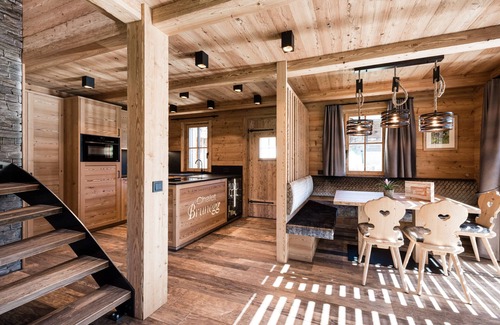 Valle Aurina Ski Chalet | Chalet 'Brunegg' with Mountain View, Wi-Fi and Air Conditioning
