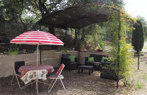 Bedoin House | Cozy Holiday Home in Bédoin with Family-Friendly Amenities