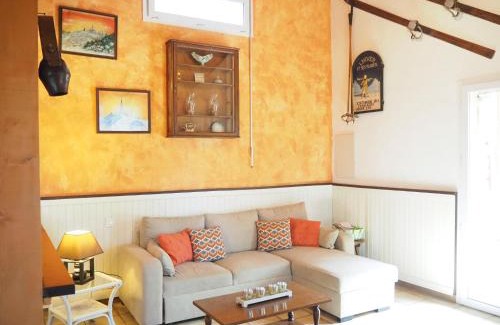 Bedoin House | Cozy Holiday Home in Bédoin with Family-Friendly Amenities