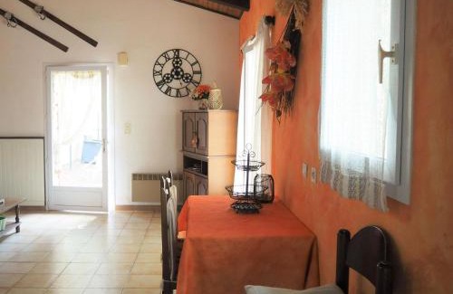Bedoin House | Cozy Holiday Home in Bédoin with Family-Friendly Amenities