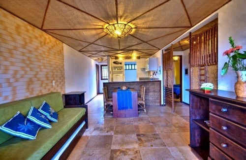 Muriu Ski Chalet | Oceanfront Chalet by the Sea with Pool and Perfect Rating