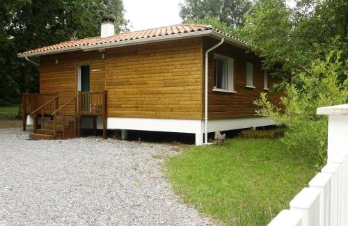 Castets Ski Chalet | Oceanfront Family Retreat at Chalet "Côté Lac" - 9.5/10