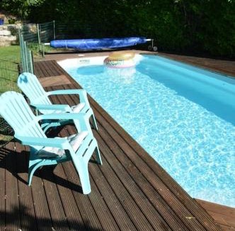 Ventenac-Cabardes Ski Chalet | Serene Chalet with Ocean View and Refreshing Pool