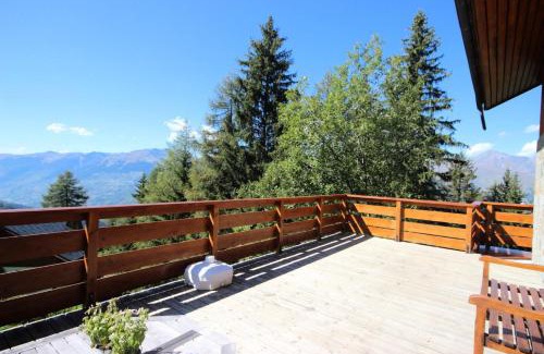 Vallandry Ski Chalet | Chalet Camomille: Pet-Friendly Retreat for 12 Guests