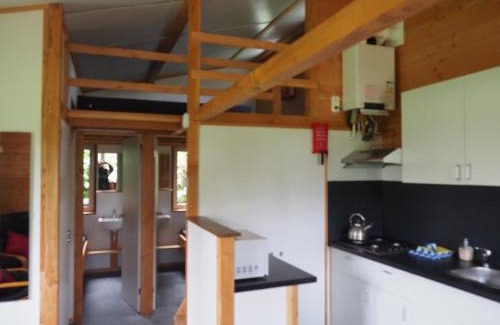 Wintelre Ski Chalet | Eco-Friendly Chalet - Camping 't Dekske with Hot Tub