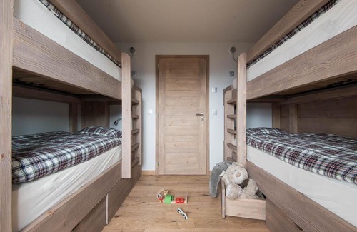 Combloux Ski Chalet | Indulge at Chalet Caprice: 10/10 Guest Rated Retreat