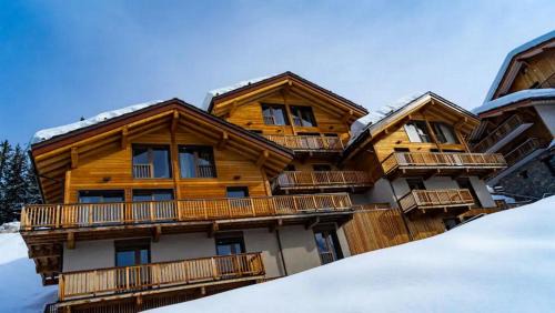 Belle Plagne Ski Chalet | Chalet Carte Blanche Juliette: Family-Friendly Retreat
