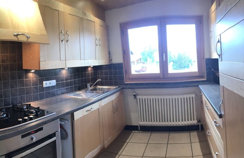 Crest-Voland Ski Chalet | Prime Chalet in Crest-voland, Steps from Ski School