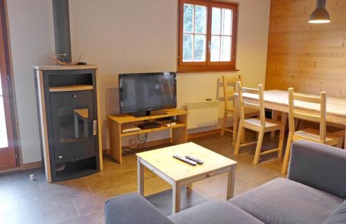 Moleson Ski Chalet | Pet-Friendly Chalet Castor: Guest Rated 9/10 Awaits You