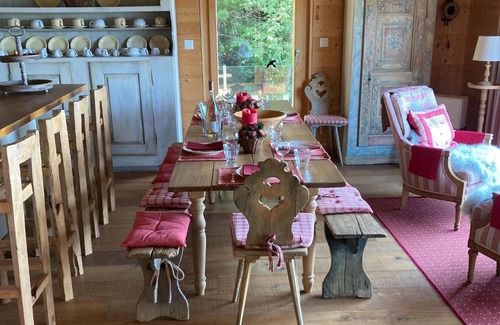 Caux Ski Chalet | Welcome to Chalet Coin de Paradis: Family and Pet Friendly