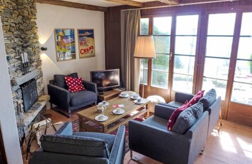 Crans-Montana Ski Chalet | Chalet Chalet Sans Nom by Interhome