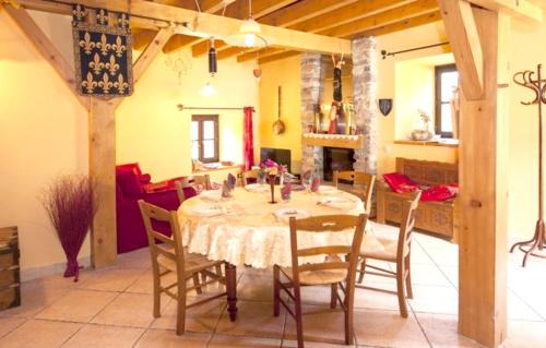 Saint-Andre Ski Chalet | Cozy 3-Bedroom Chalet with Garden & WiFi Near Saint Andre