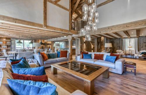 Megeve Ski Chalet | Family-Friendly Retreat at Chalet Grey Stone Awaits You