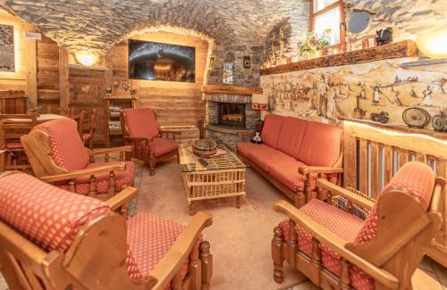 Sauze d'Oulx Hotel | Kid-Friendly Getaway at Chalet Chez Nous – Rated 9.4/10