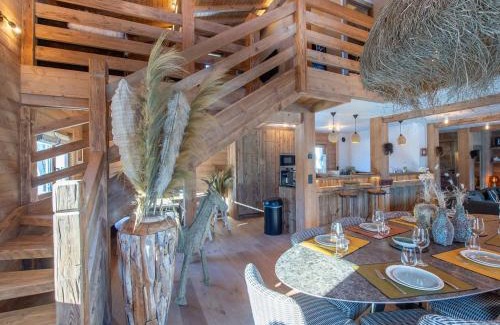 Demi-Quartier Ski Chalet | Chalet Chic Montagne Rénové - Family & Pet-Friendly Retreat