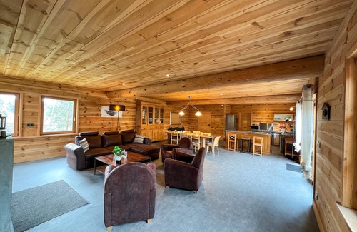 Le Chambon-sur-Lignon Ski Chalet | Experience Adventure at Our Sporty Chalet with Ocean Views