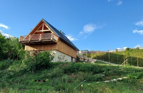 Coublevie Ski Chalet | Oceanfront Chalet with Large Terrace & Private Parking