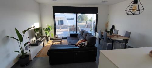 El Catllar House | Relaxing Chalet with Pool, Terrace, and BBQ Area
