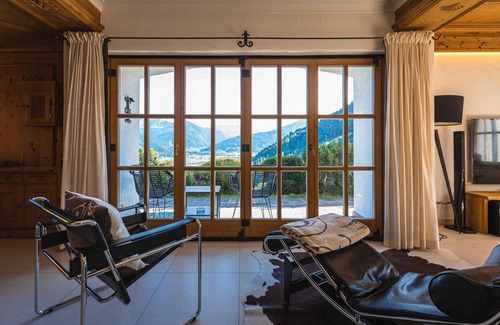 Zell am See House | Convenient Family Getaway at Chalet Crown of the Alps