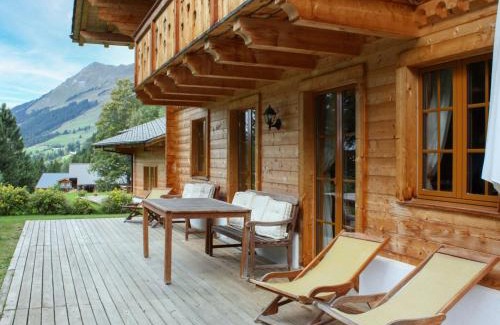 Ormont-Dessus Ski Chalet | Inviting Chalet Dörfli - Family-Friendly Retreat Awaits