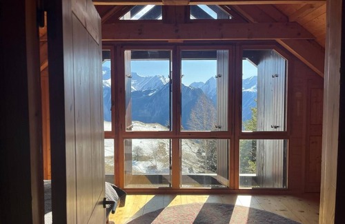 Villard-Reculas Ski Chalet | Modern Chalet D'Architecte with Spa and Hot Tub in Alpe D'Huez