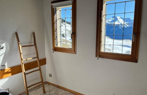 Villard-Reculas Ski Chalet | Modern Chalet D'Architecte with Spa and Hot Tub in Alpe D'Huez