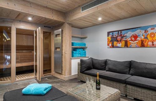 Le Praz Ski Chalet | Elegant Courchevel Chalet with Pool and Panoramic Views