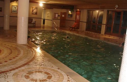 Arc-2000 Apartment | Chalet dans la Neige Edelweiss: Pool & Hot Tub Retreat