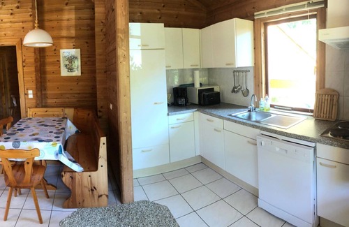 Mauroux Ski Chalet | Family-Friendly Chalet in a Picturesque Vacation Village