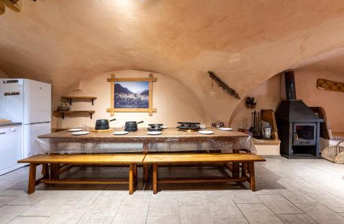 Celliers Ski Chalet | Enchanting Chalet De Charme in the Mountains