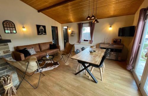 Dave House | Discover Chalet de l'écluse: Pet Friendly & Family-Friendly Stay