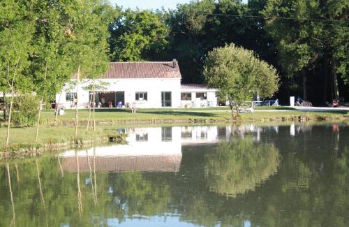 Loubigne Resort | Relax at Chalet de La Héronnière with Oceanfront Views