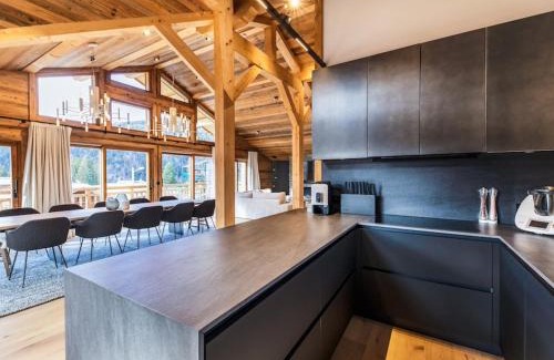 Les Gets Ski Chalet | Chalet de luxe aux Gets avec jacuzzi, sauna, Wi-Fi, parking - FR-1-671-272