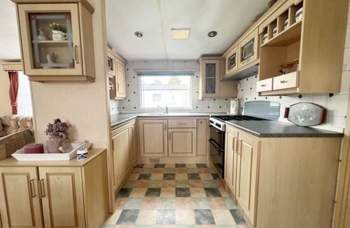 Callantsoog House | Chalet De Nollen: Cozy Stay with Family-Friendly Amenities
