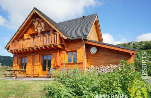 Chambon-sur-Lac Ski Chalet | Inviting Chalet de Solene: Pet-Friendly Getaway Awaits