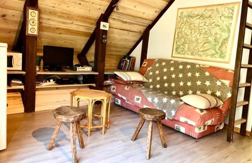 Venosc Ski Chalet | Chalet de Venosc: Pet-Friendly Family Retreat, Rated 8.9/10