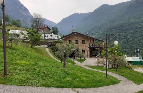 Marone Apartment | Discover Chalet della Rota: Family-Friendly Oceanfront Retreat