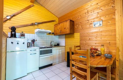 Les Clefs Ski Chalet | Guest Rated 9.1: Experience Chalet des 3 Monts Today
