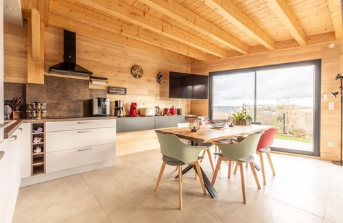 Aydat House | Discover Chalet des Bruyères - Family-Friendly Retreat in Aydat