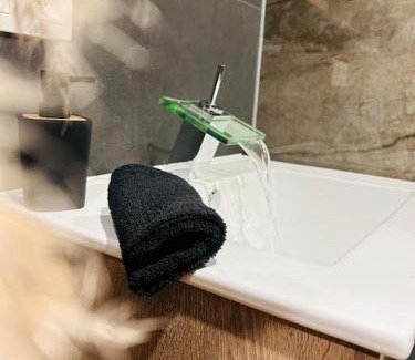 Soulme Ski Chalet | Pet-Friendly Retreat at Chalet des Faisans for Families