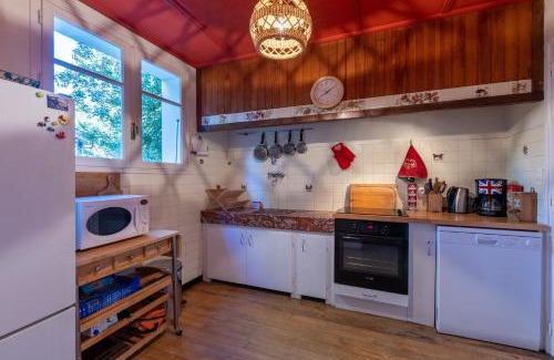 Superbolquere House | Family-Friendly Retreat at Chalet des Melezes