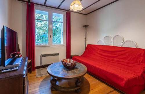 Superbolquere House | Family-Friendly Retreat at Chalet des Melezes