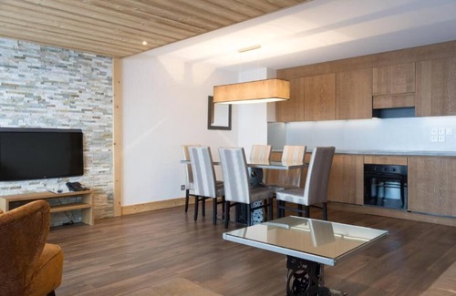 Arc-2000 Apartment | Experience Chalet des Neiges - LA SOURCE DES ARCS Retreat