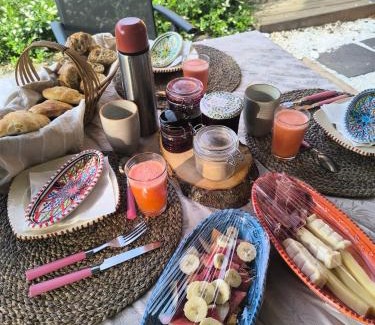 Lyaud House | Discover Chalet des secrets: Pet-Friendly & Family Fun