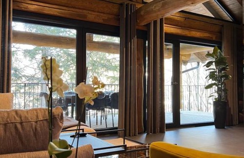 Bad Kleinkirchheim Ski Chalet | Pet-Friendly Retreat at Chalet Deux B - Guest Rated 9.9/10