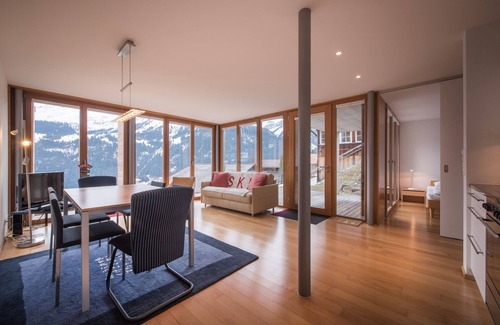 Wengen Apartment | Top-Rated Chalet Dillon with Family-Friendly Amenities