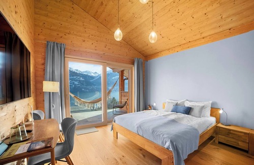 Montana Bed & Breakfast | Unforgettable Stay at Chalet Diognysos B&B with Spa & Dining