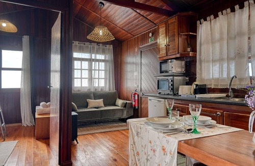Ponta do Sol Ski Chalet | Relax at Chalet do Relogio d'Agua in Beautiful Madeira