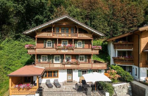 Stumm Ski Chalet | Chalet Dorfbäck: Oceanfront Oasis with Pool & Top Reviews