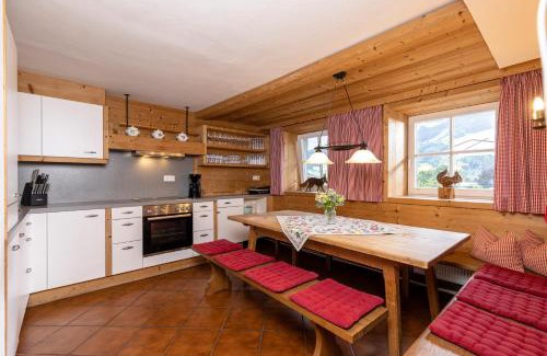 Stumm Ski Chalet | Chalet Dorfbäck: Oceanfront Oasis with Pool & Top Reviews
